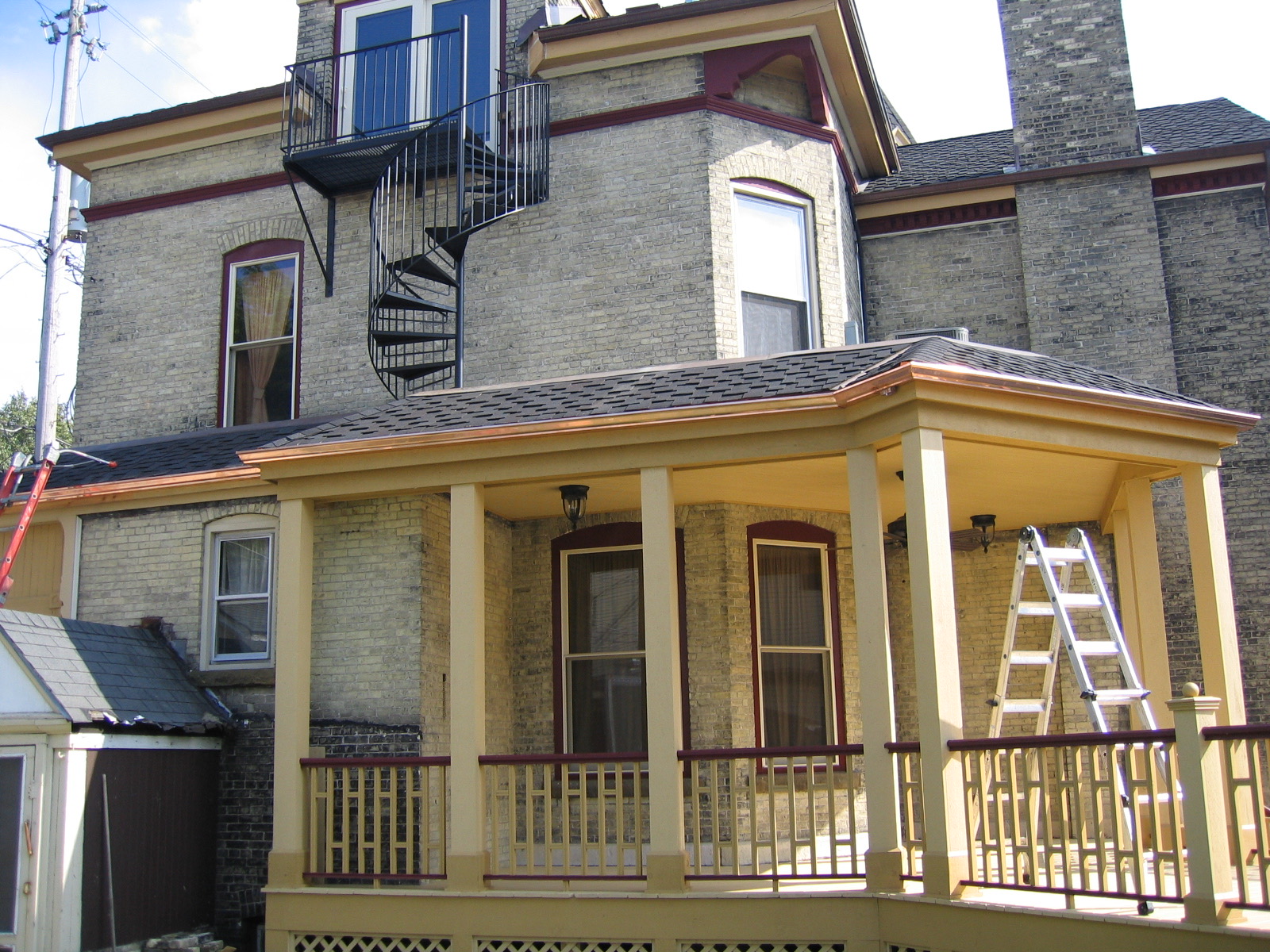 Residential Roofing Construction